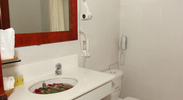 Номер Superior Saigon Star Hotel
