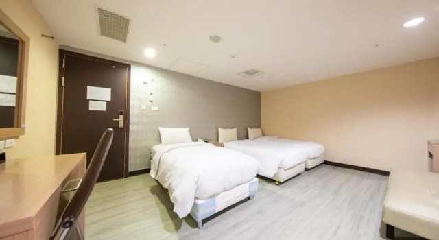 Номер Economy Newhotel