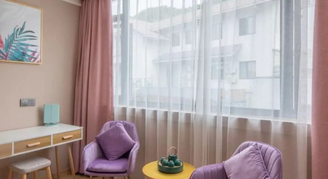 Floral Hotel Falan Small Town, Prenota Hotel Hangzhou Zhejiang