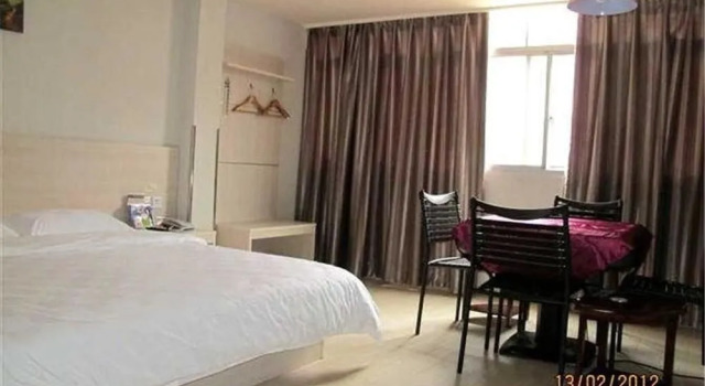 Changsha Rainbow Business Hotel, Prenota Hotel Hotel a Changsha con parcheggio, Parcheggio