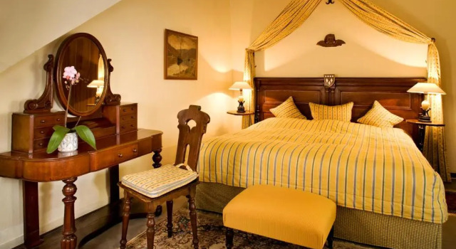 Hotel Burg Arras