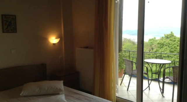 Guesthouse Lamprini, Book Hotel Hotels in Thessalia with Parking, Parking