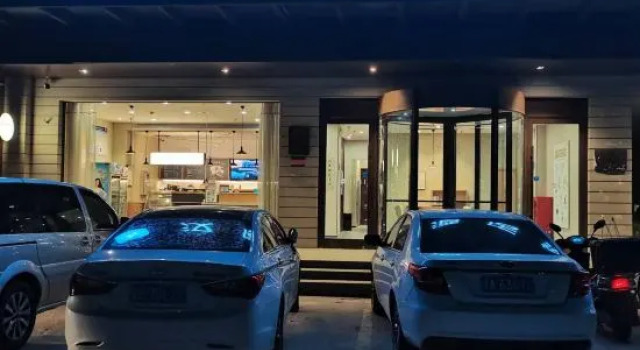 HanTing Hotel (Shenqiu Huatuo Road Railway Station), Book Hotel Zhoukou Henan