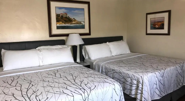 Двухместный номер Economy Ocean Beach Hotel