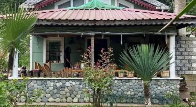 Zeni Konağı