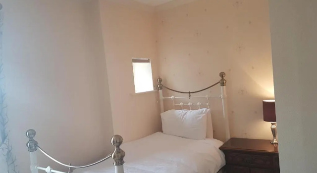 Люкс Plough Hotel