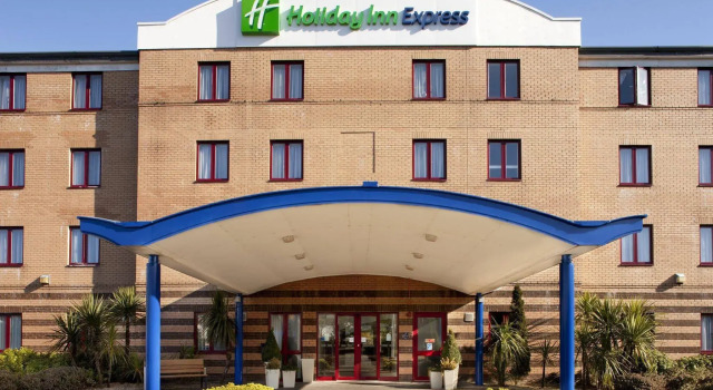 Holiday Inn Express Greenock, Забронировать Отель Отели Glasgow & The Clyde Valley с завтраком, Завтраки