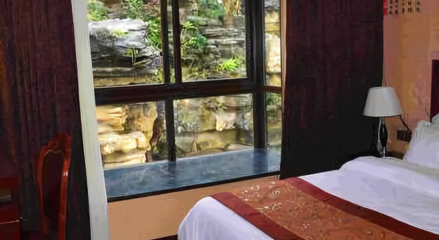 Chongqing Mid Mountain Garden Resort Hotel, Prenota Resort Hotel a Chongqing Area con parcheggio, Parcheggio