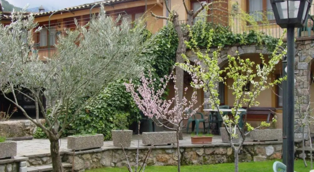 Casa Rural Cal Farragetes, Buchen Sie Hotel Tuixen L'Alt Urgell