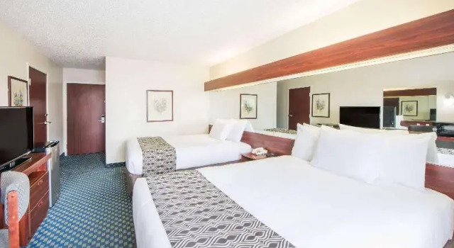Номер Standard Microtel Inn & Suites by Wyndham Tulsa/Rt 66 Near Casino