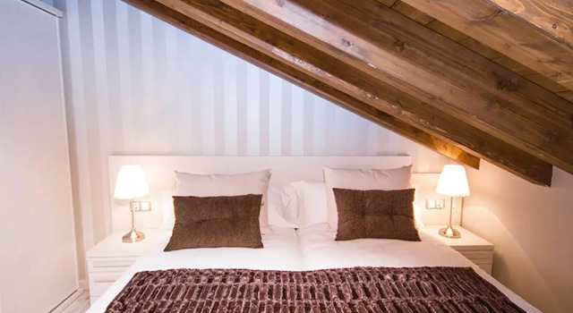 Apartamentos Turísticos Lladito, Prenota Appartamento Hotel a La Rioja con parcheggio, Parcheggio