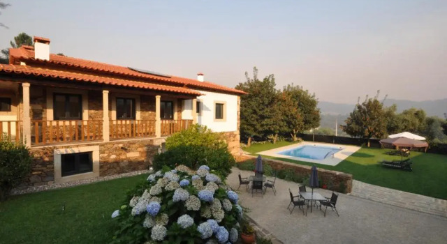 Quinta Vilar e Almarde, Buchen Sie Hotel Castelo de Paiva Douro