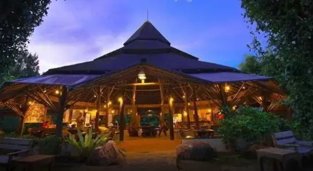 The Cliff and River Jungle Resort, Забронировать Курортный отель Отели Южного Таиланда с парковкой, Парковка