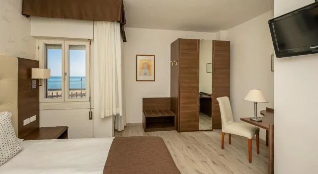 Двухместный номер Standard с видом на море Hotel Adria sul Mare