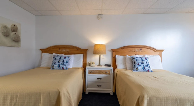 The Gull Oceanside Inn & Motel, Varaa Motelli Hotellit New England uima-altaalla, Uima-allas