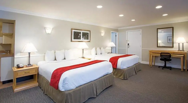 Семейный люкс Deluxe Ramada by Wyndham Duncan Cowichan Valley