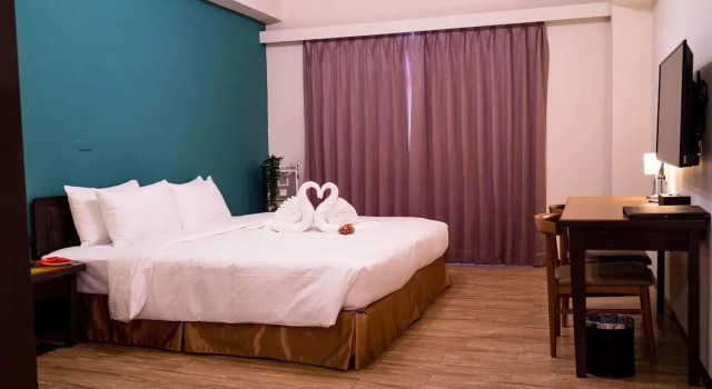 Huashe Hotel Kaohsiung Branch, Book Hotel Kaohsiung Kaohsiung, nær Chengcing Lake Baseball Stadium