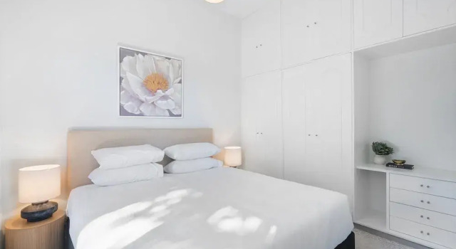 Bright 3-bed With Garden by Banks Street Reserve