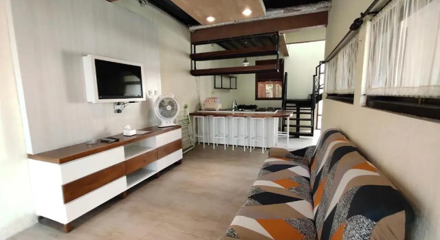 De Hanami Homestay @Sapphire