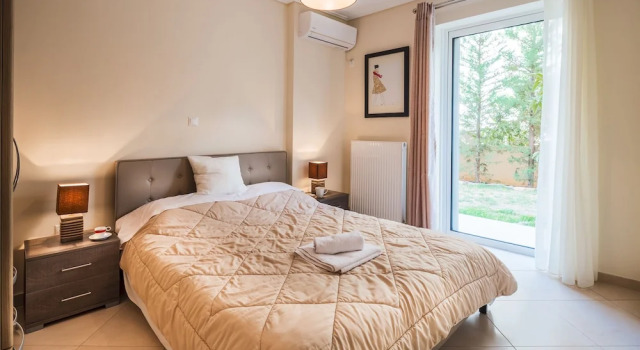 Апартаменты Scorpio Deluxe Apartment with Private Garden