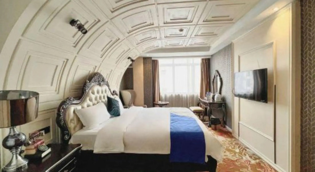 Sweet World Hotel (Foshan Jihuayuan, Zumiao)