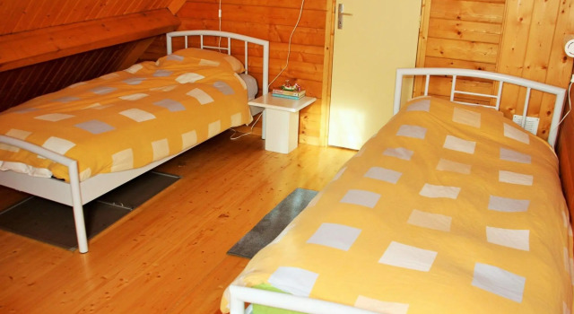 Pretty Chalet in Beaulieu France With Private Swimming Pool, Забронировать Шале Виллы Овернь-Рона-Альпы, Вилла