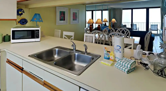 Номер Standard с 2 комнатами с балконом и с видом на океан Edgewater Beach & Golf Resort VIII by Resort Collection