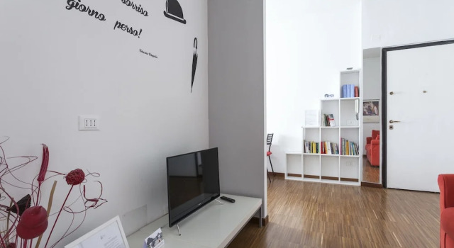 Italianway   - Sismondi, Book Hotel Milan Lombardy