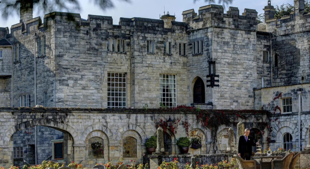 Четырёхместный номер Standard Hazlewood Castle & Spa
