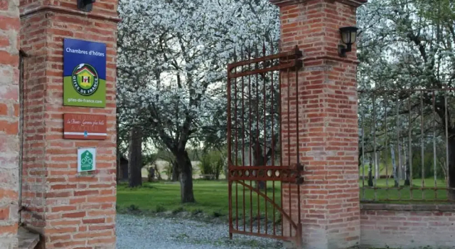 La Bastide De Negra, Buchen Sie Hotel Montesquieu-Lauragais Languedoc-Roussillon