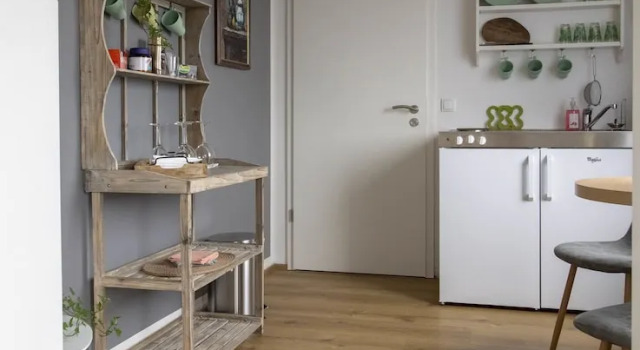 Апартаменты Private and peaceful one bedroom apartments