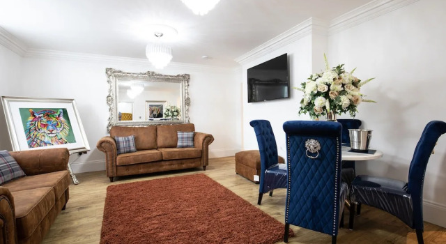 Ridley House Apartments