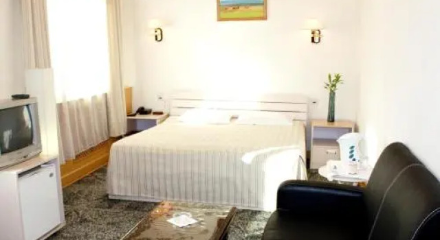 Voyage Hotel