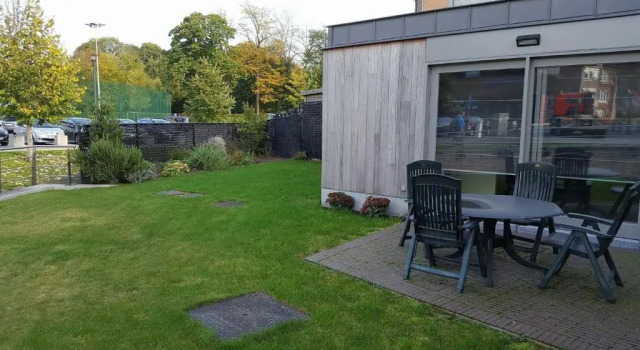 Begijnhofhuisje, Rezerwuj Hotel Hotele w Bruksela z parkingiem, Parking