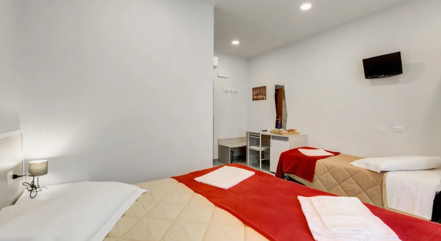 San Pietro Rooms Hotel