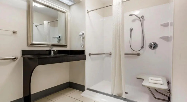 Номер Standard Quality Inn Lancaster
