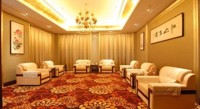 Chinese Rose Garden Hotel, Rezervovat Hotel Jiaozuo Henan
