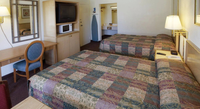 Americas Best Value Inn-Norfolk Airport Area, Réserver Hôtel Virginia Beach Virginie