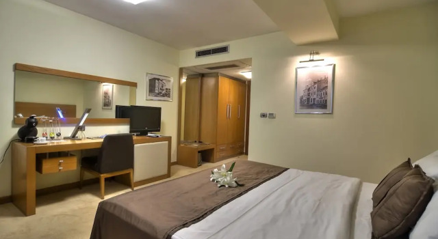 Двухместный номер Deluxe с балконом и с видом на реку Hotel Podgorica