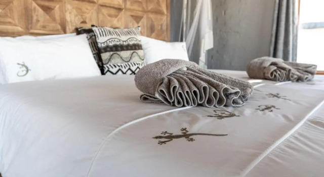 Desert Homestead Lodge, Book Hotel Hoteller i Sesriem med parkering, Parkering