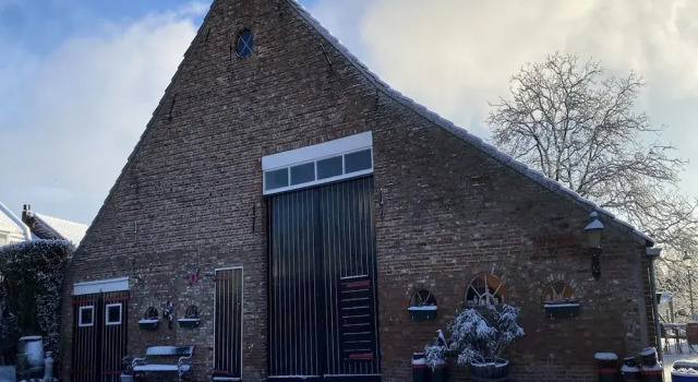 Коттедж Classic с 3 комнатами Cozy Holiday Home in Bergen op Zoom with Garden