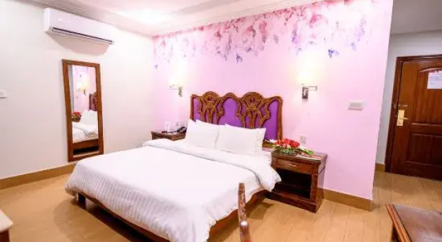Люкс Hotel One Sargodha