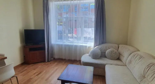HOT RIGA Ernestines iela 7-1 enjoy the feel of home and history, Забронировать Апартаменты/квартира Апартаменты Земгальского предместья, Апартаменты/квартира