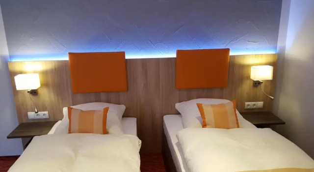 Hotel Trutzpfaff, Rezervați Hotel Speyer Pfalz