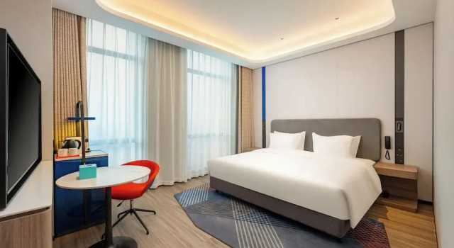 Люкс Holiday Inn Express Haimen City Center by IHG