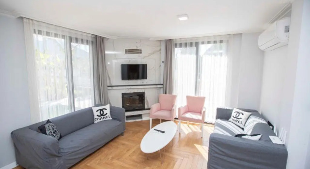 Вилла с 4 комнатами Villa Welt