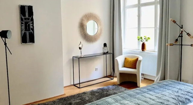 4 Bedrooms Apartment with balcony Belle Epoque