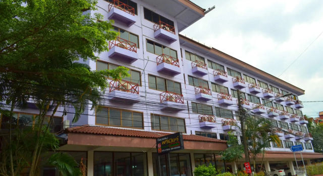 Premier Hotel Nakhonsrithammarat
