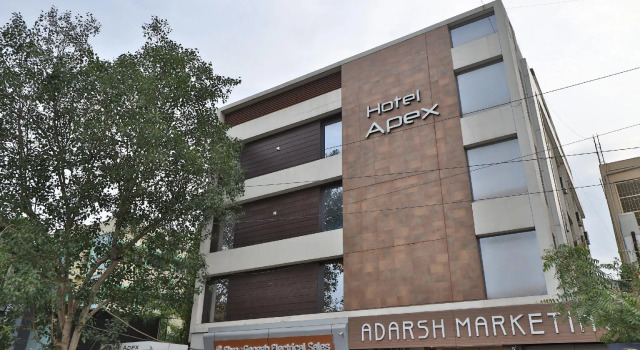 OYO 2430 Hotel Apex, Rezerwuj Hotel Ankleshwar Gujarat