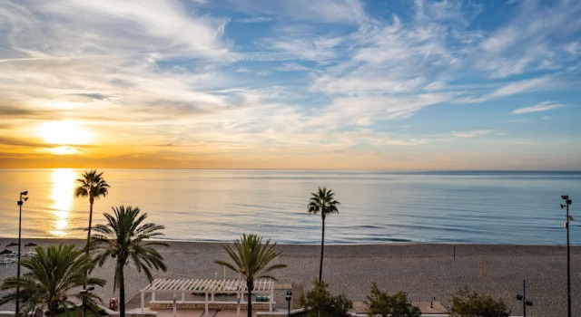 Luxury Beachfront Suite Fuengirola for 2